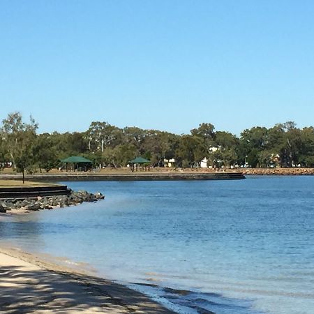 Bribie Waterways Motel Bongaree Exterior foto