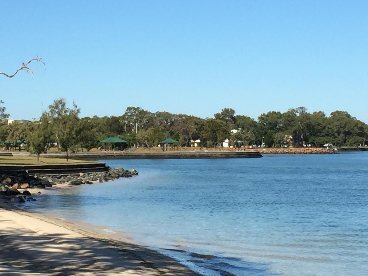 Bribie Waterways Motel Bongaree Exterior foto