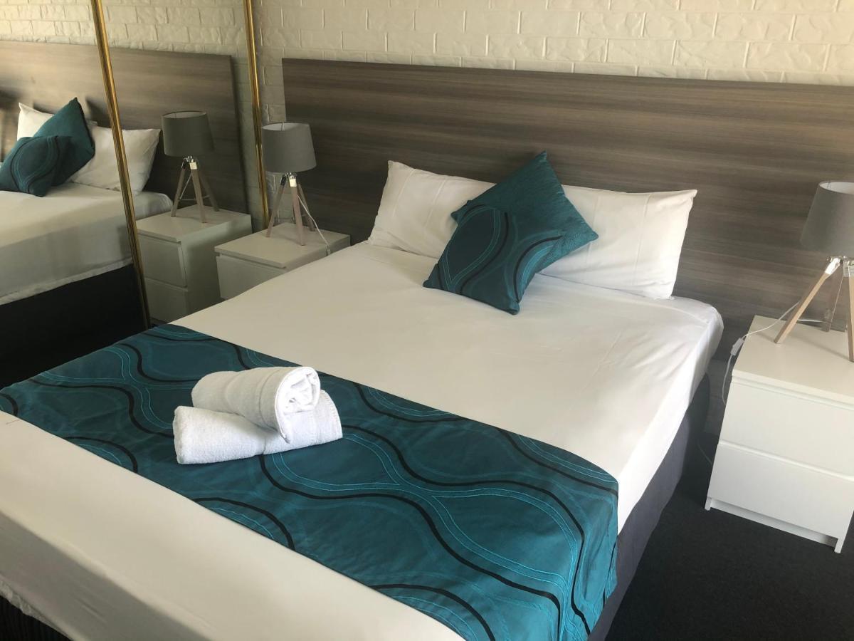 Bribie Waterways Motel Bongaree Exterior foto
